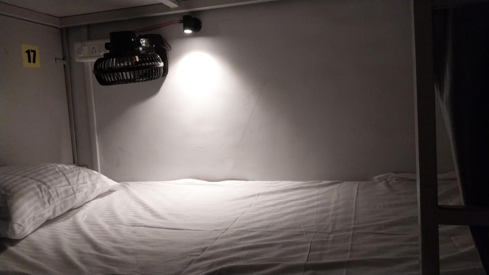 Saffron Dormitory Goregaon East - Mumbai — Photos 2
